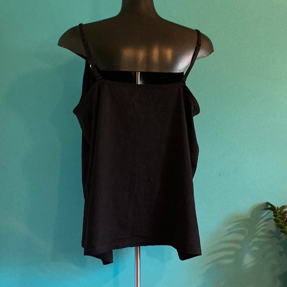 Penningtons Black Form Fit Tank - Picture 2 of 4